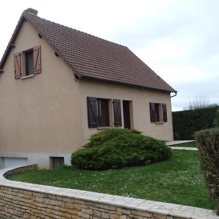 Maison De Vacances Pour 6 Personnes Avec Piscine Lainsecq ภายนอก รูปภาพ