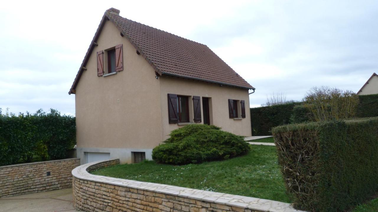 Maison De Vacances Pour 6 Personnes Avec Piscine Lainsecq ภายนอก รูปภาพ